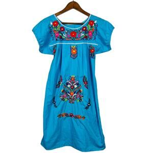 Embroidered House Dress Floral Detail Scoop Neck Short Sleeve - S